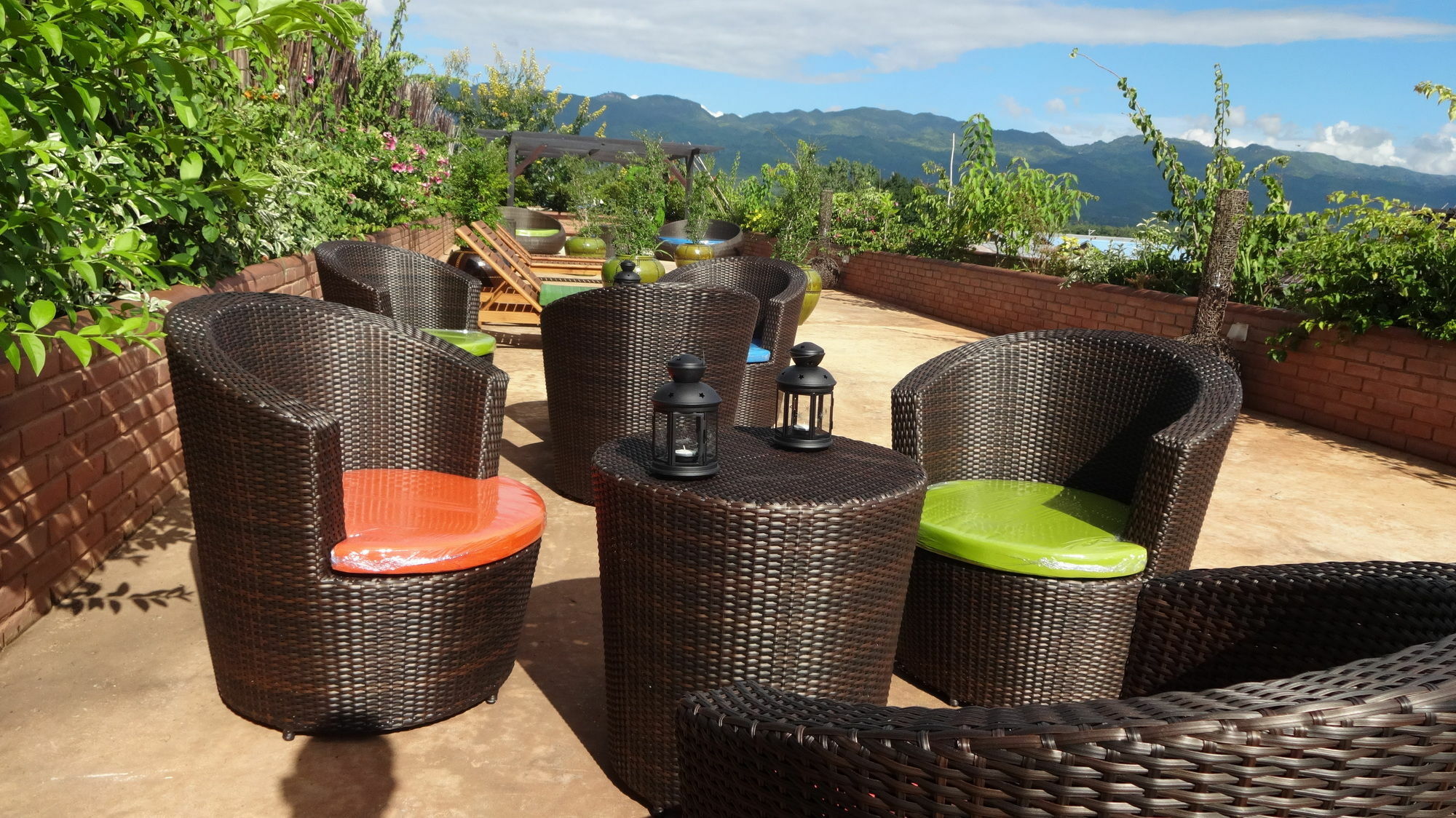 ניאונגשווה Thanakha Inle Hotel מראה חיצוני תמונה